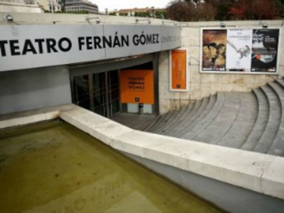 Botella no encuentra candidatos para "privatizar" los teatros públicos