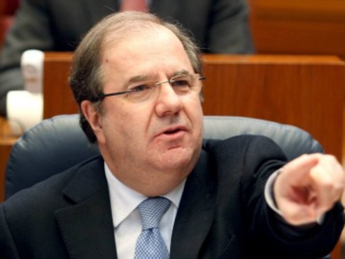 El presidente de la Junta rechaza el modelo andaluz contra los desahucios