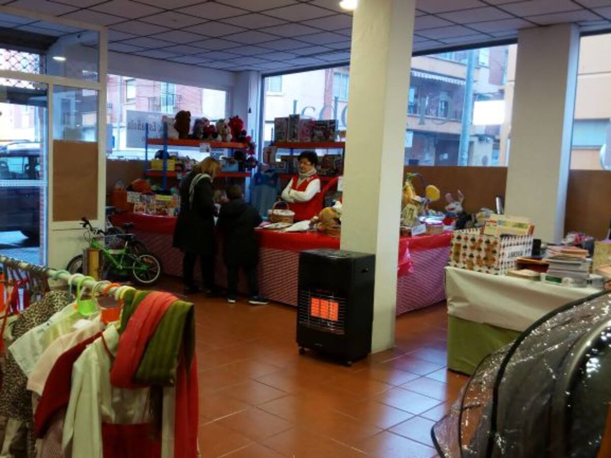 Cruz Roja inaugura su Rastrillo Solidario