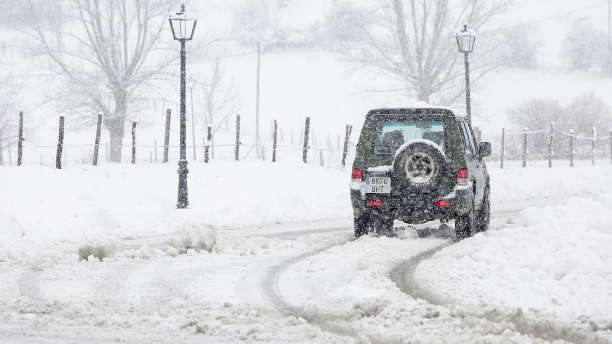 Meteorología Leonesa: La nieve llama a la puerta de León (10/12/2024)