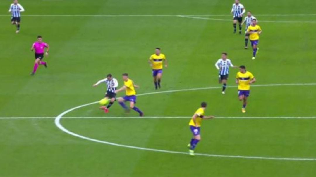 Raúl De Tomás pone líder al Espanyol en la Segunda División