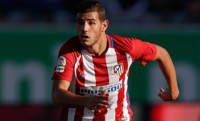 Theo Hernández, en un partido con el Atlético de Madrid