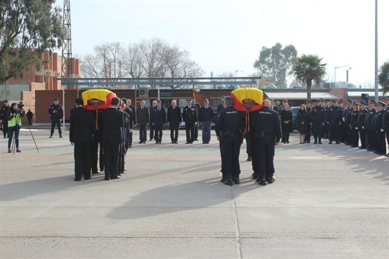 Funeral de los policías nacionales fallecidos en el atentado de Kabul