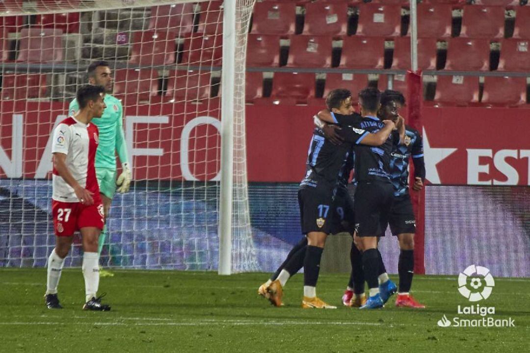 Sadiq celebra el gol amb els seus companys.