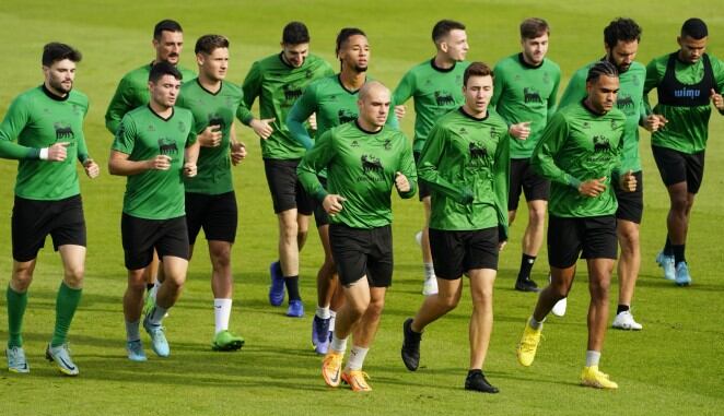 Los jugadores del Racing trotando en La Albericia