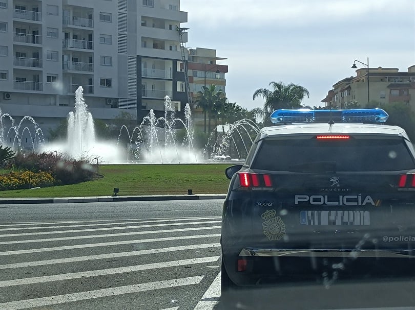 Vehículo Policía Nacional en Estepona