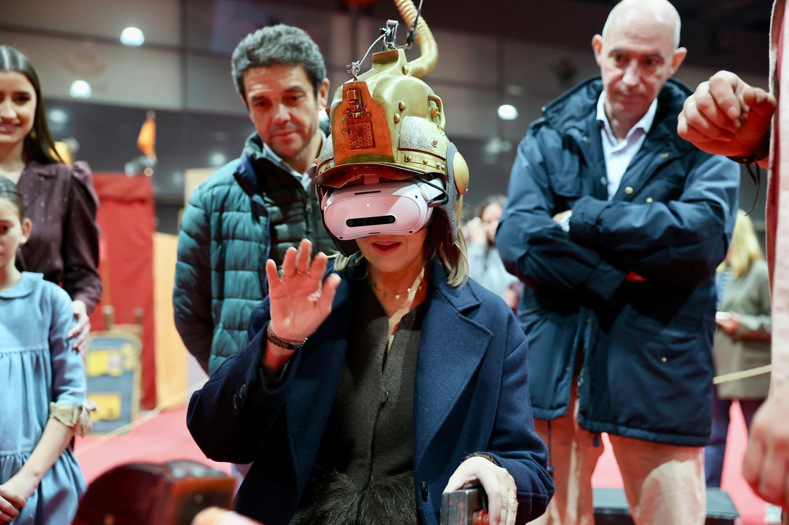 València inaugura Expojove y La Central de la Navidad como epicentro de la ilusión navideña familiar