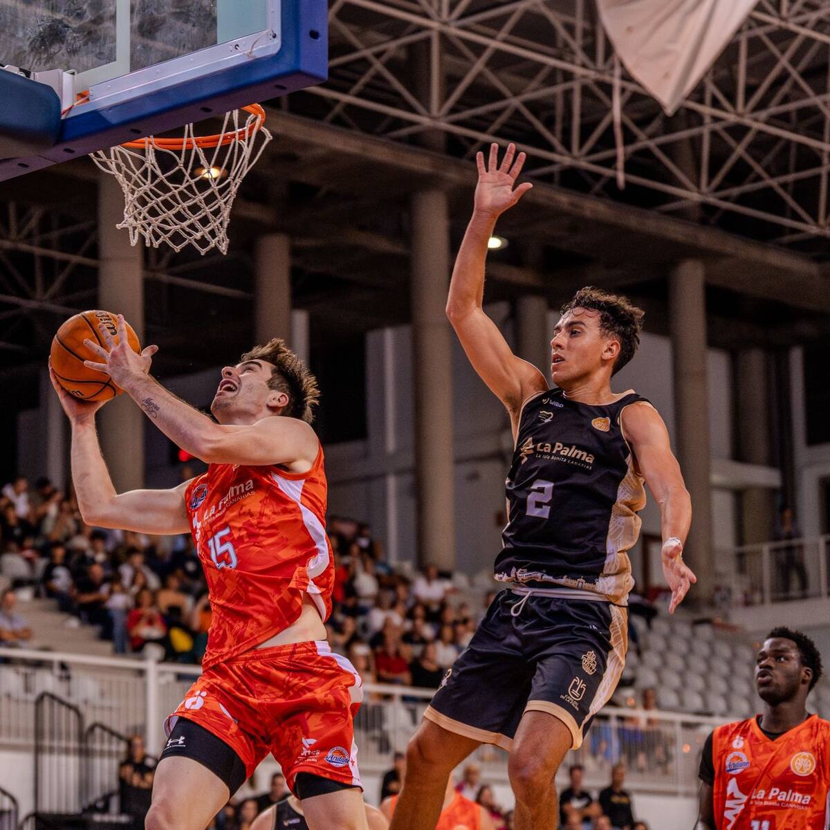 El base Jon Larrea se incorpora al Clínica Ponferrada SDP