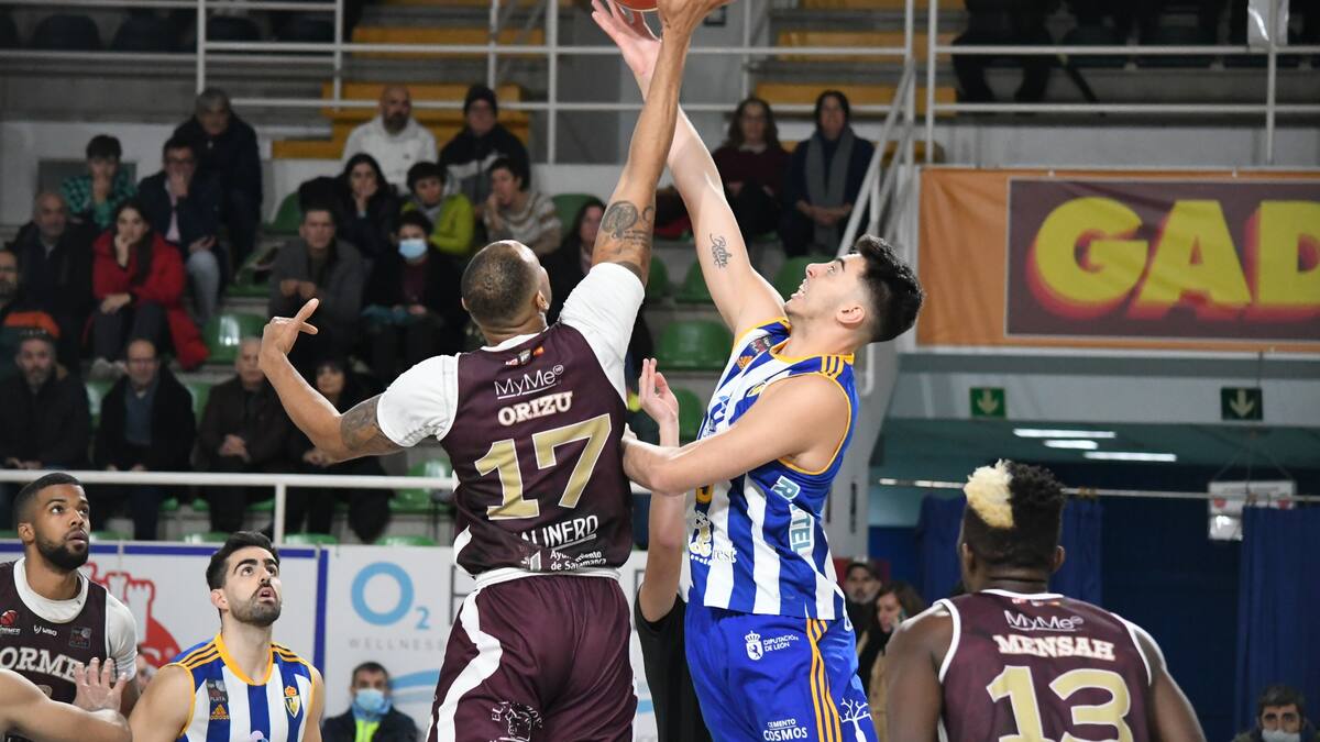 El Clínica Ponferrada SDP cierra la primera vuelta