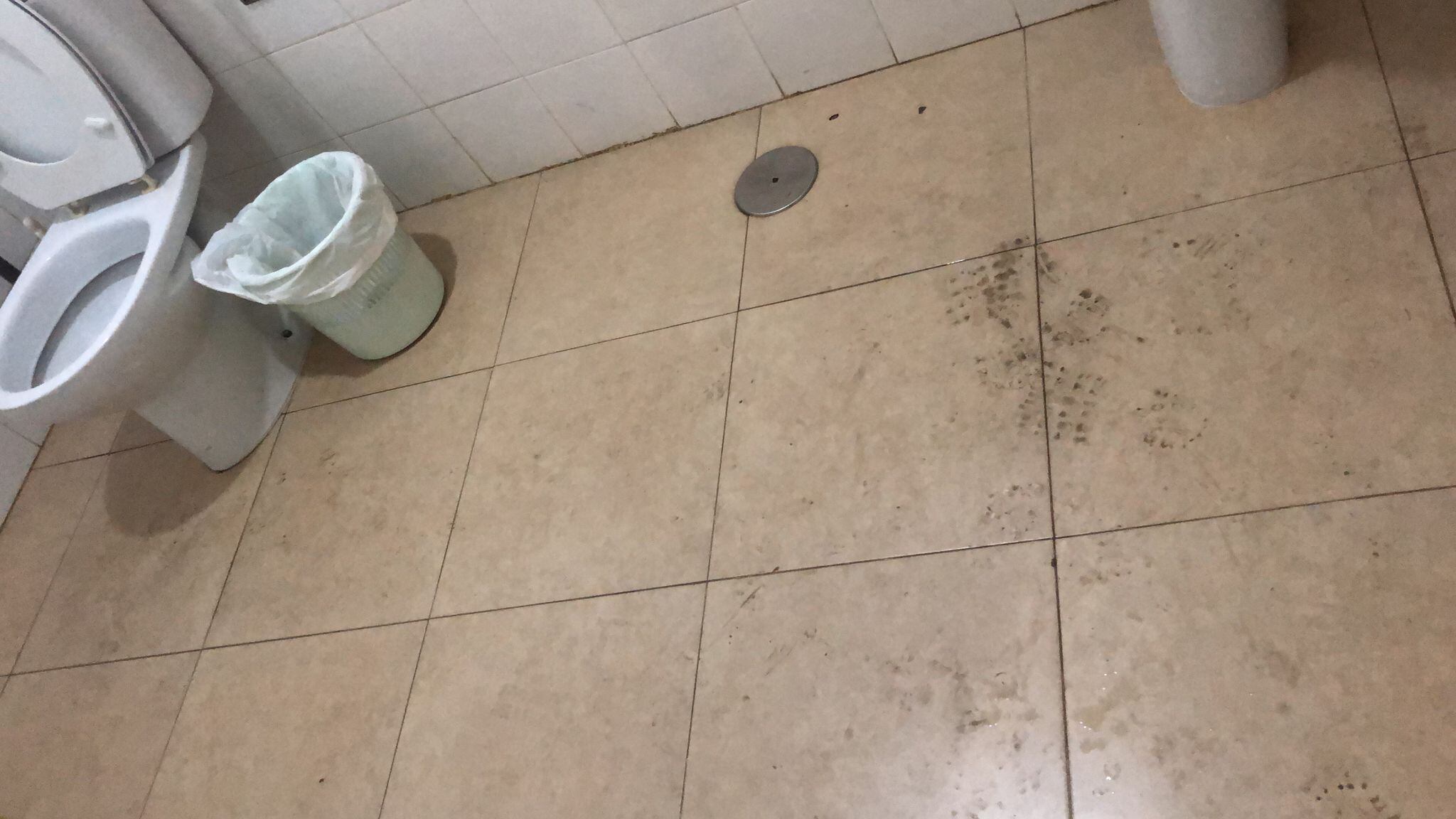 Cuartos de baño del IES La Rosaleda