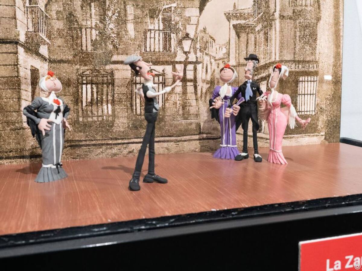 Una exposición de plastilina muestra la historia de la música