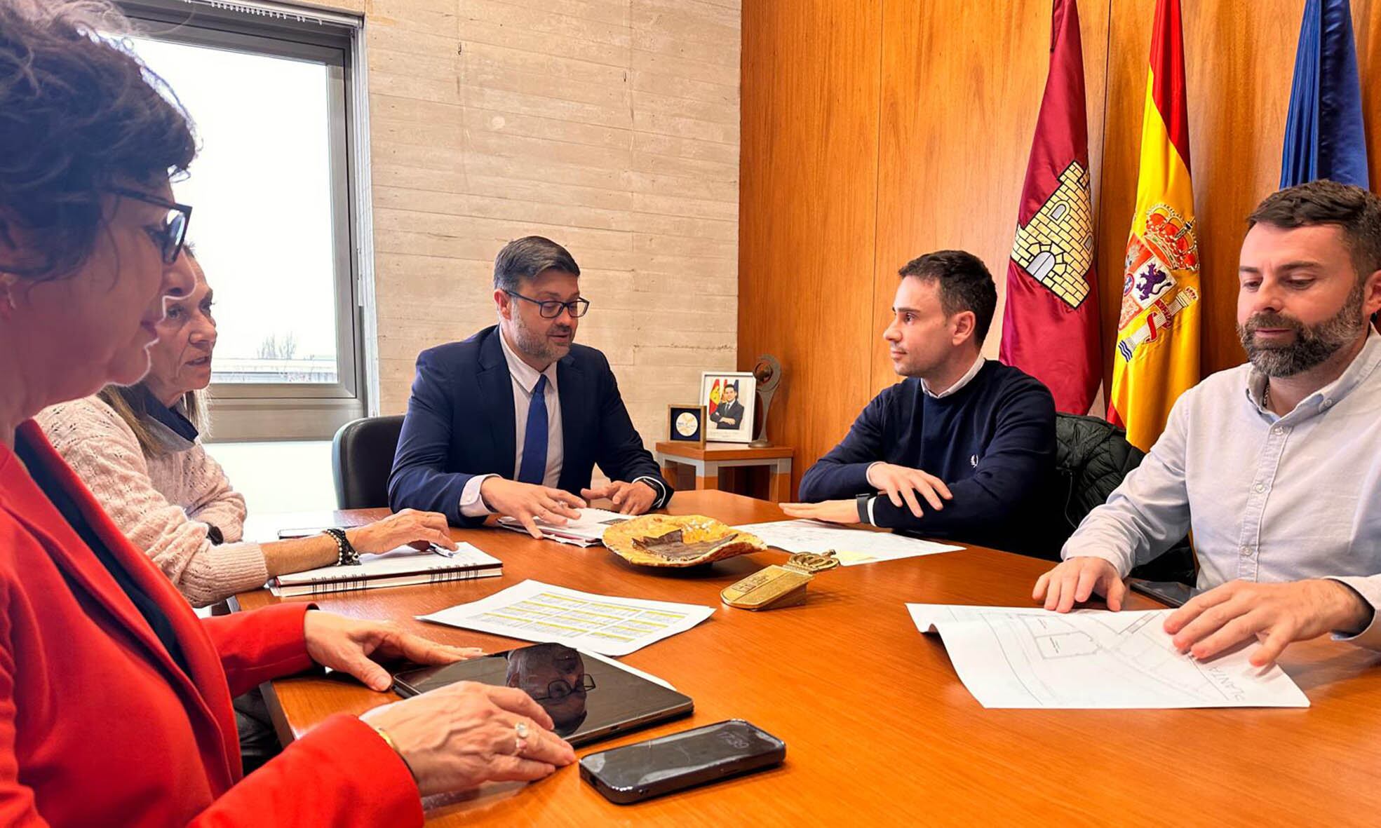 Reunión en la Consejería de Educación