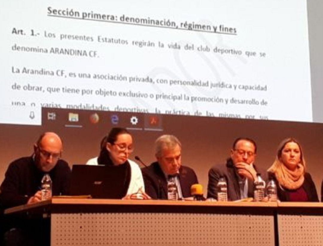Parte de la Junta directiva de la Arandina