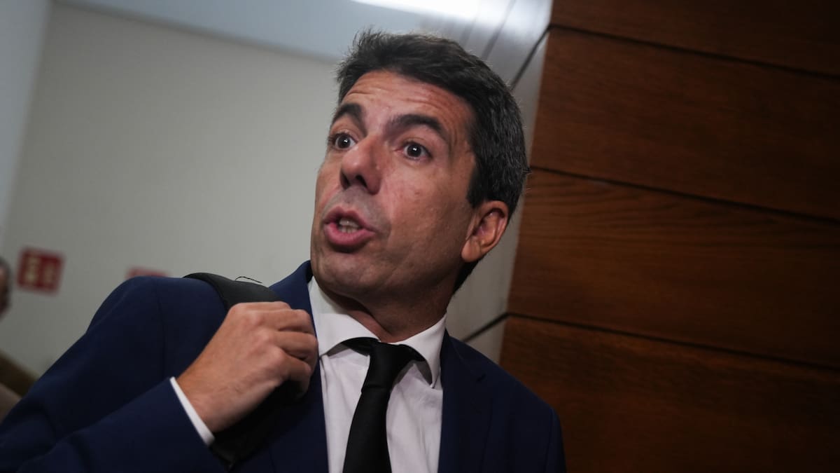 “Dos horas y media de incontinencia verbal”: Antón Losada dice que la comparecencia de Mazón ha sido un “suicidio político y moral”