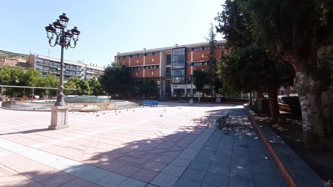 Mercado municipal y Plaza de España