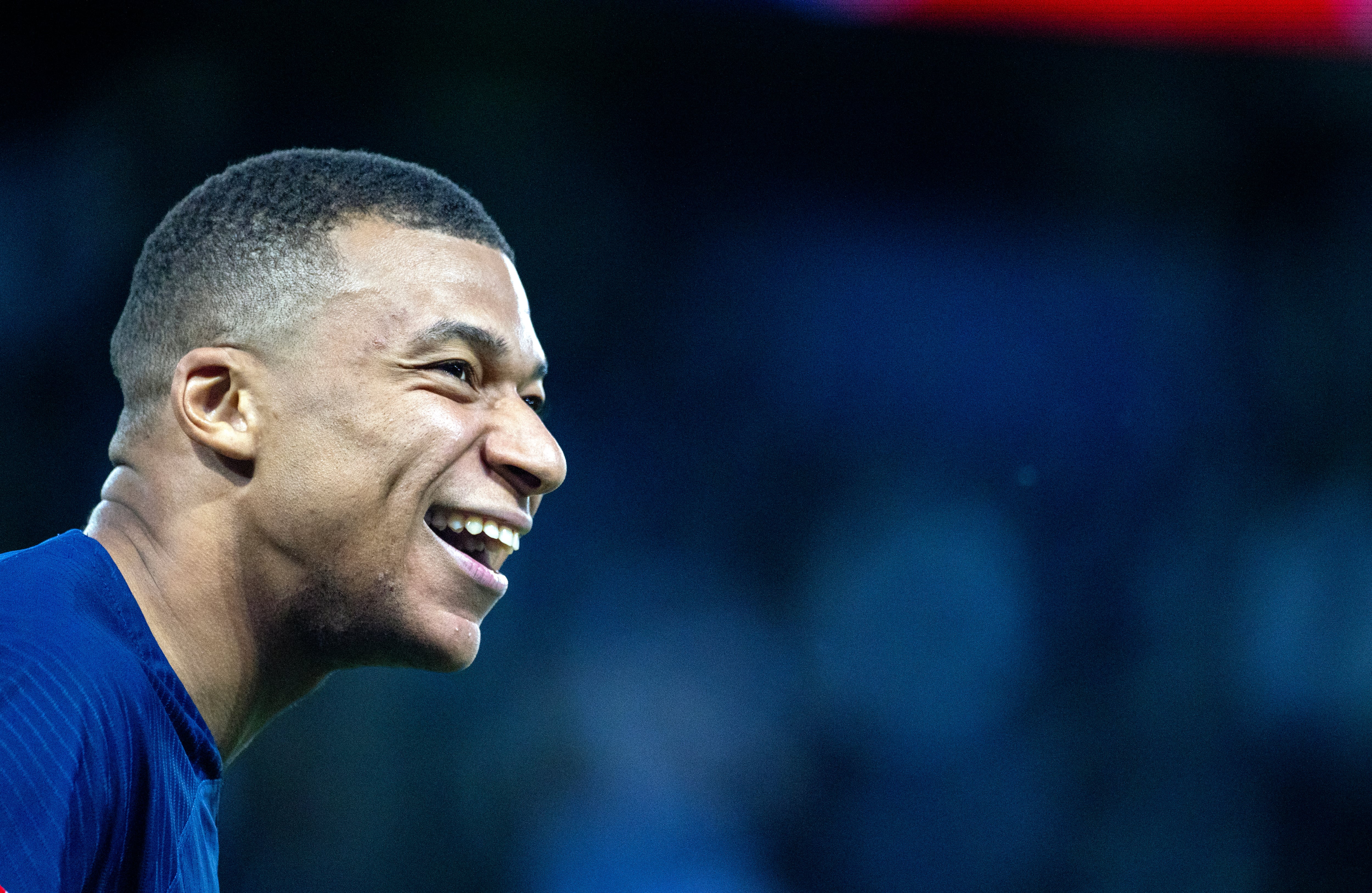 Kylian Mbappé con el PSG durante un partido contra el Clermont de la Ligue 1.