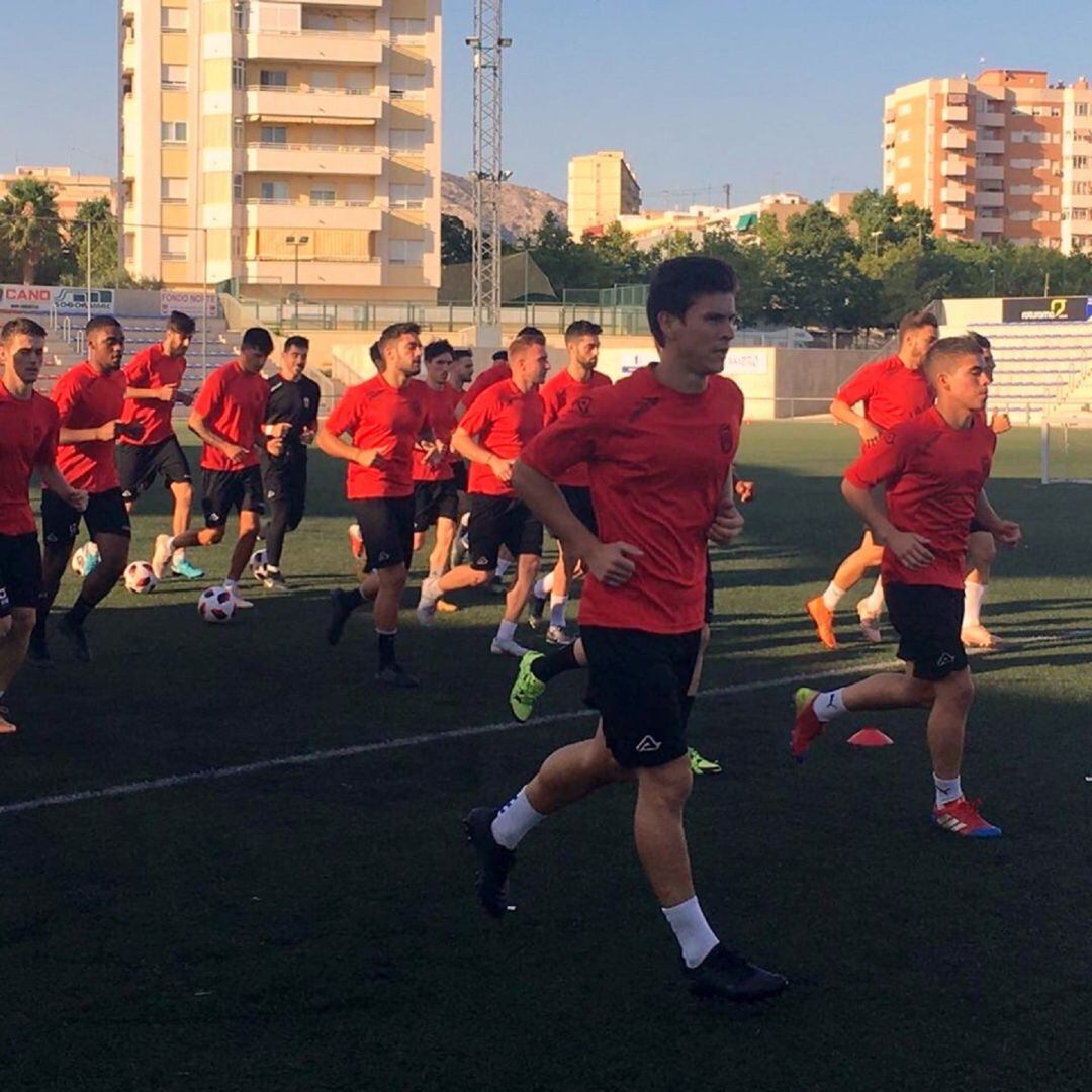 Los pupilos de Santi Rico afrontan su primer partido de pretemporada