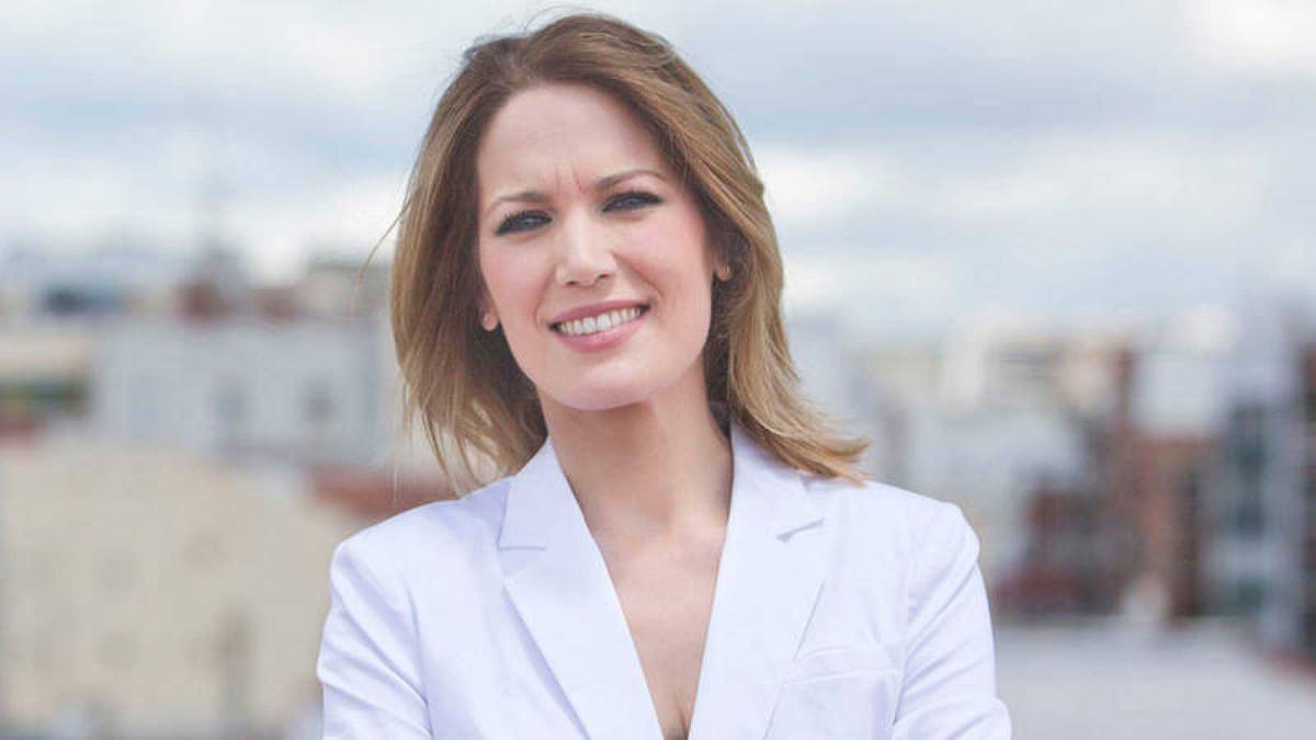 Entrevista a Silvia Intxaurrondo, presentadora de 'La Hora de la 1'