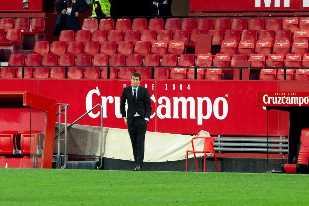 Javi Gracia, head coach of Valencia, during round of Copa del Rey, football match played between Sevilla Futbol Club and Valencia Club de Futbol at Ramon Sanchez Pizjuan Stadium on January 27, 2021 in Sevilla, Spain. 
 ONLY FOR USE IN SPAIN