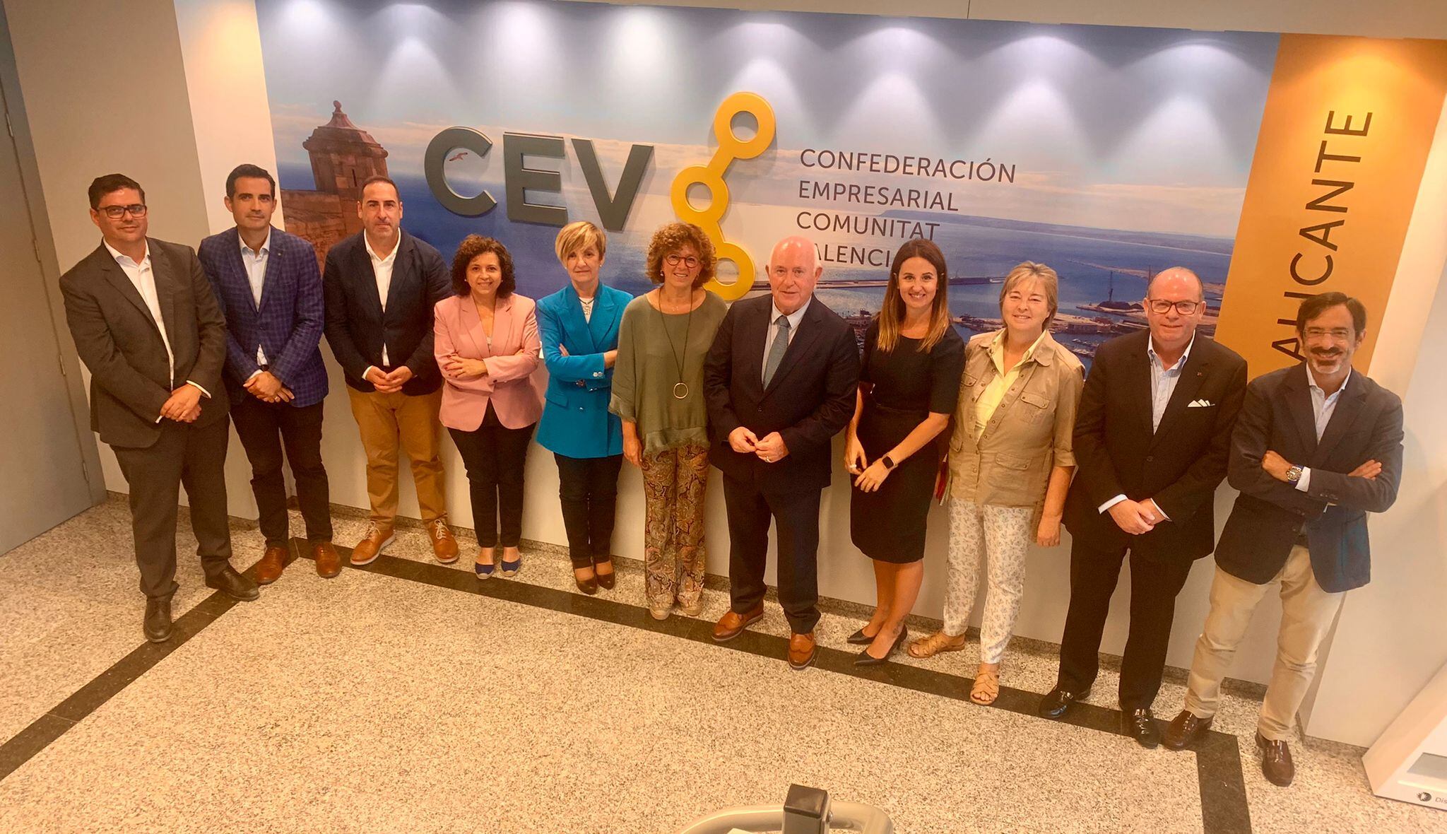 La Confederación Empresarial de la Comunitat Valenciana ha dado su apoyo a la candidatura de Alicante como sede de la IA