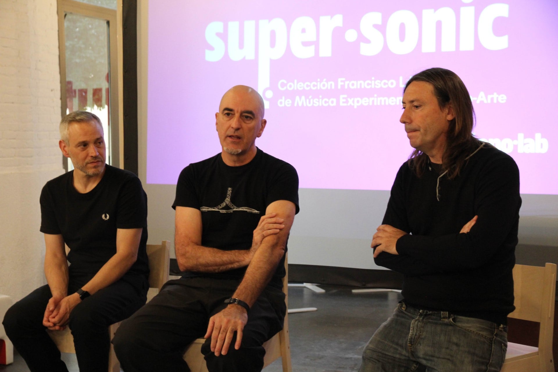 Presentación de la colección &quot;Super·Sonic&quot; en la sede de Las Naves de València