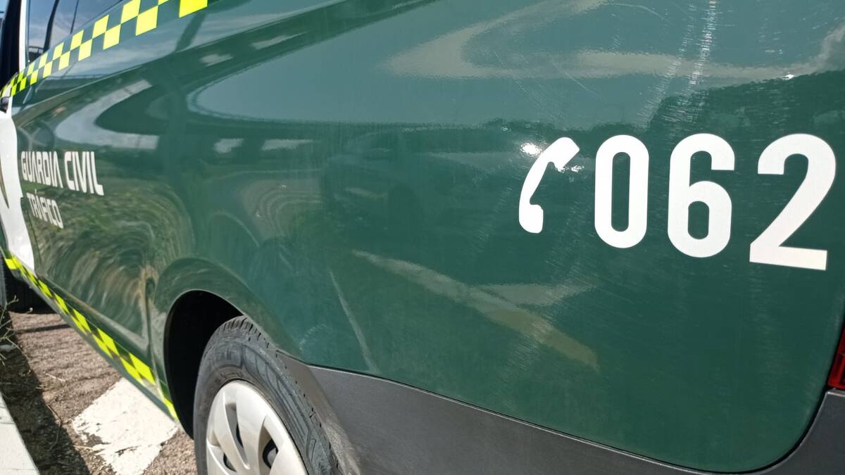 Fallece un motorista de 52 años, vecino de Suances, tras salirse de la vía en la A-67