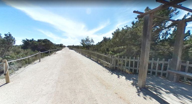 Imagen del camino que va de ses Salines a Es Pujols