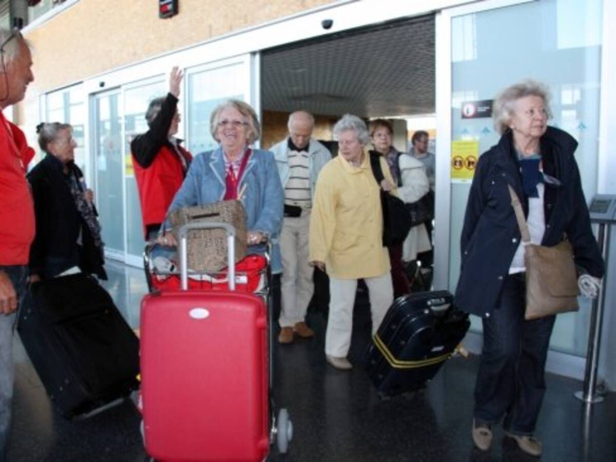 10.000 jubilats austríacs aterren a l'aeroport de Reus però s'allotgen a Peñíscola