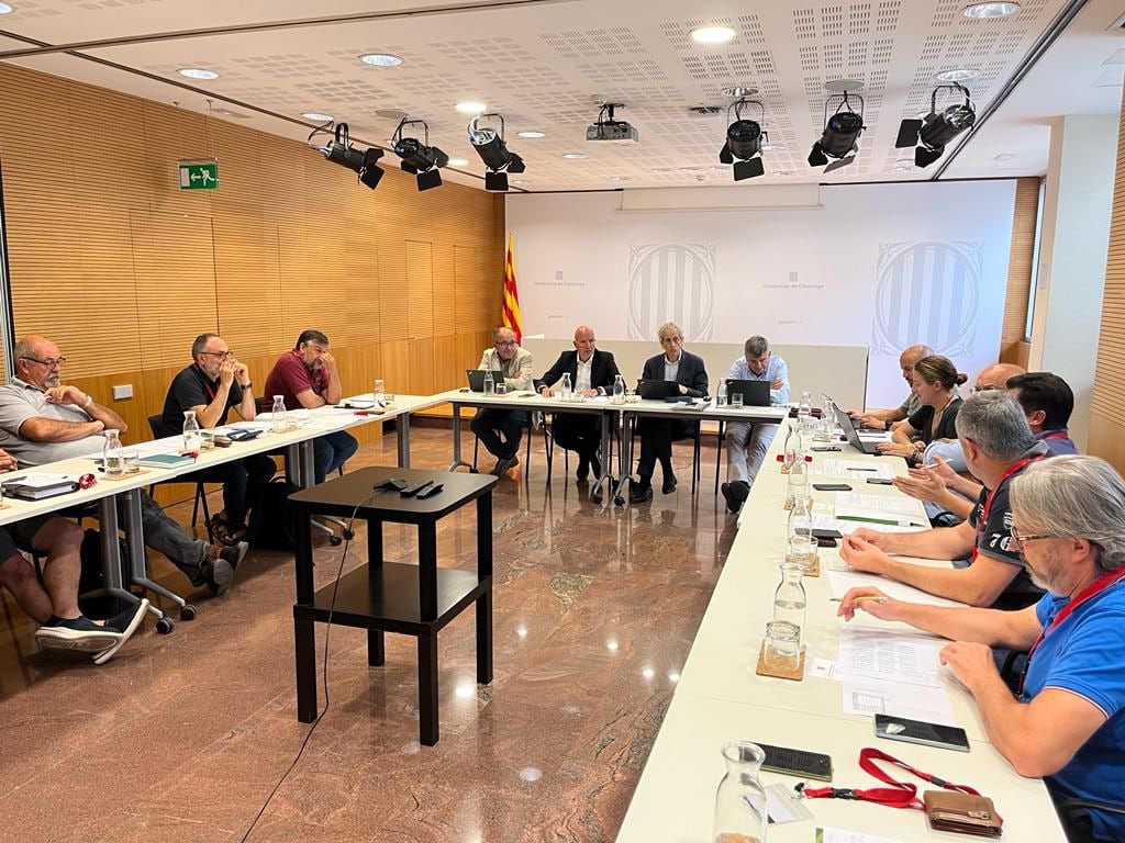 Imatge de la reunió d'aquest 3 d'agost de la taula agrària de la sequera, a la seu de la conselleria d'Acció Climàtica a Barcelona. Foto: Acció Climàtica.