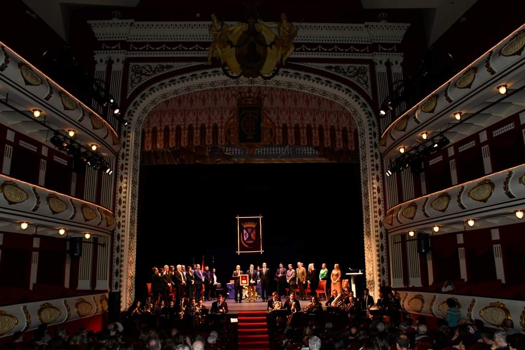 La Banda, con la medalla de oro de la Ciudad