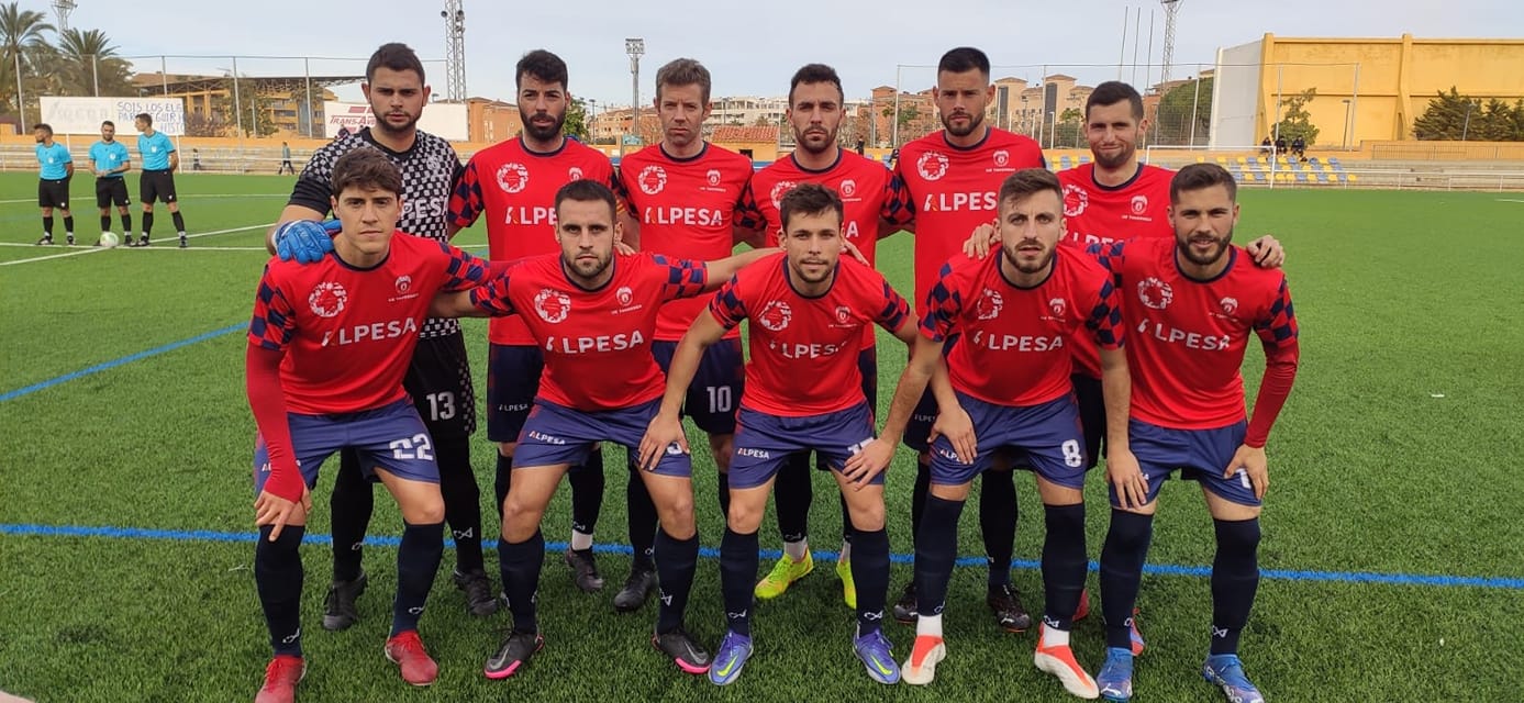 Once inicial de la UE Tavernes contra el CD Dénia