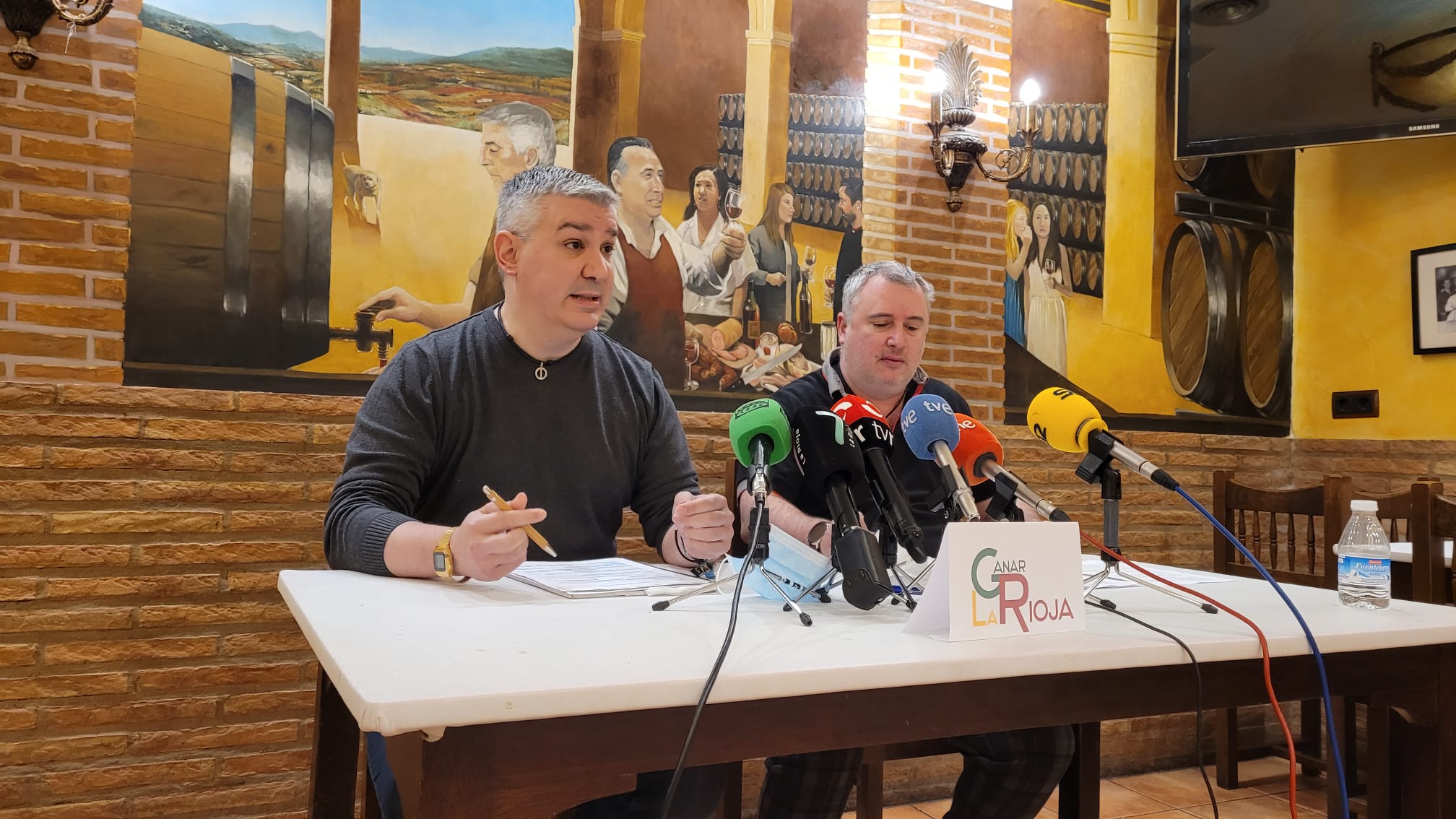 Germán Cantabrana y Enrique Echazarra en la presentación de la plataforma Ganar La Rioja