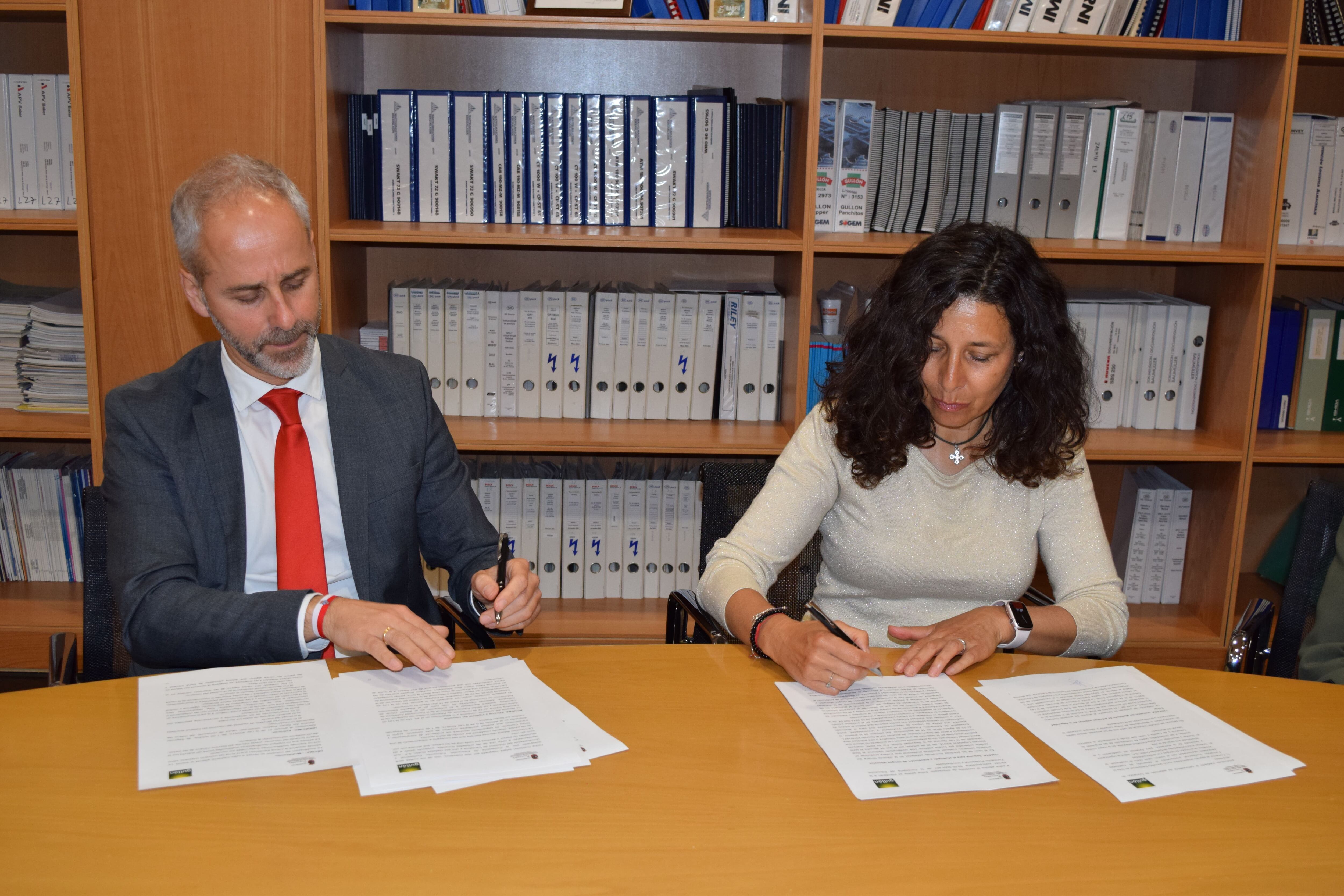 Galletas Gullón y el Gobierno de Cantabria establecen un nuevo acuerdo para impulsar la Formación Profesional