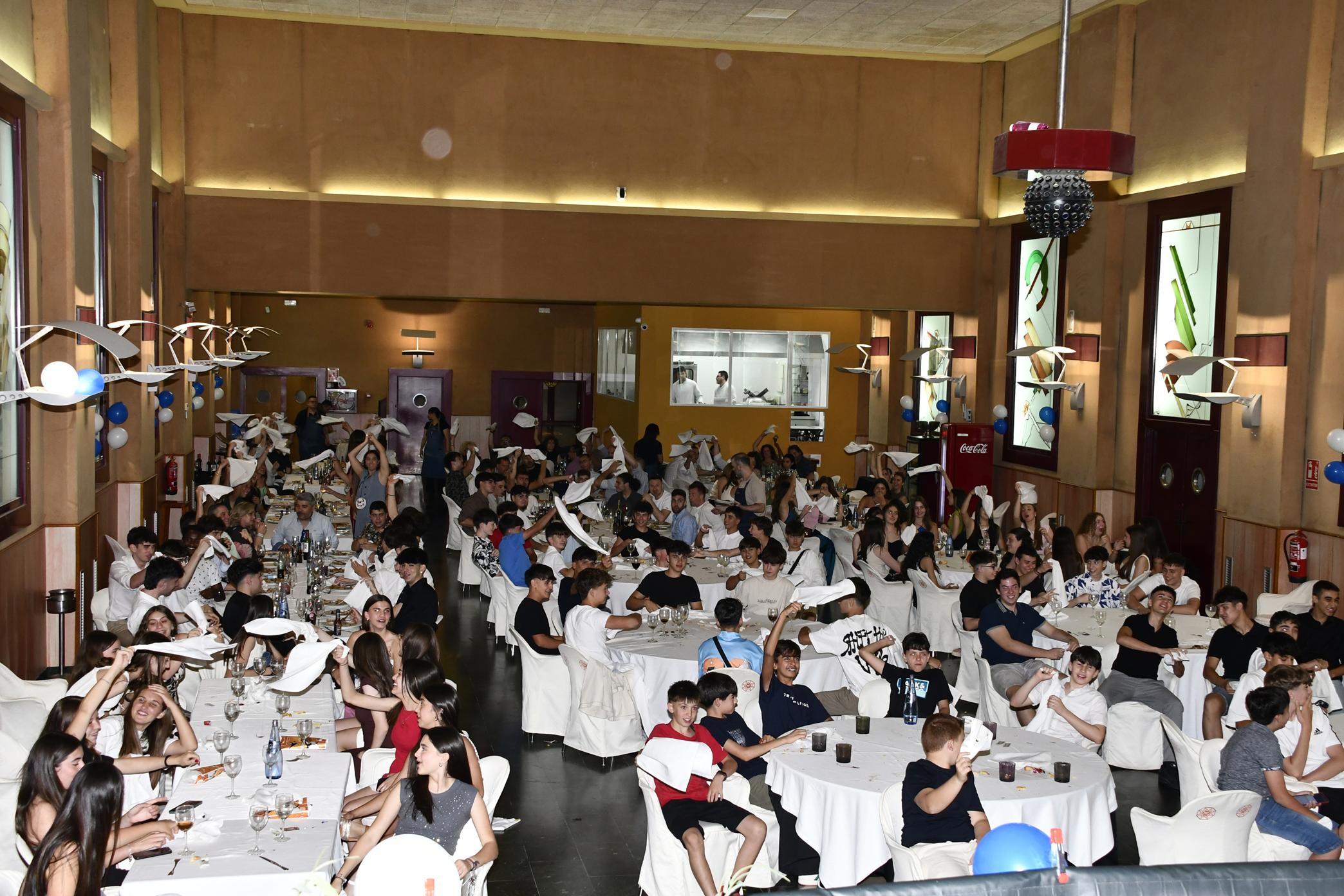 Aspecto del salon donde se hizo la gala