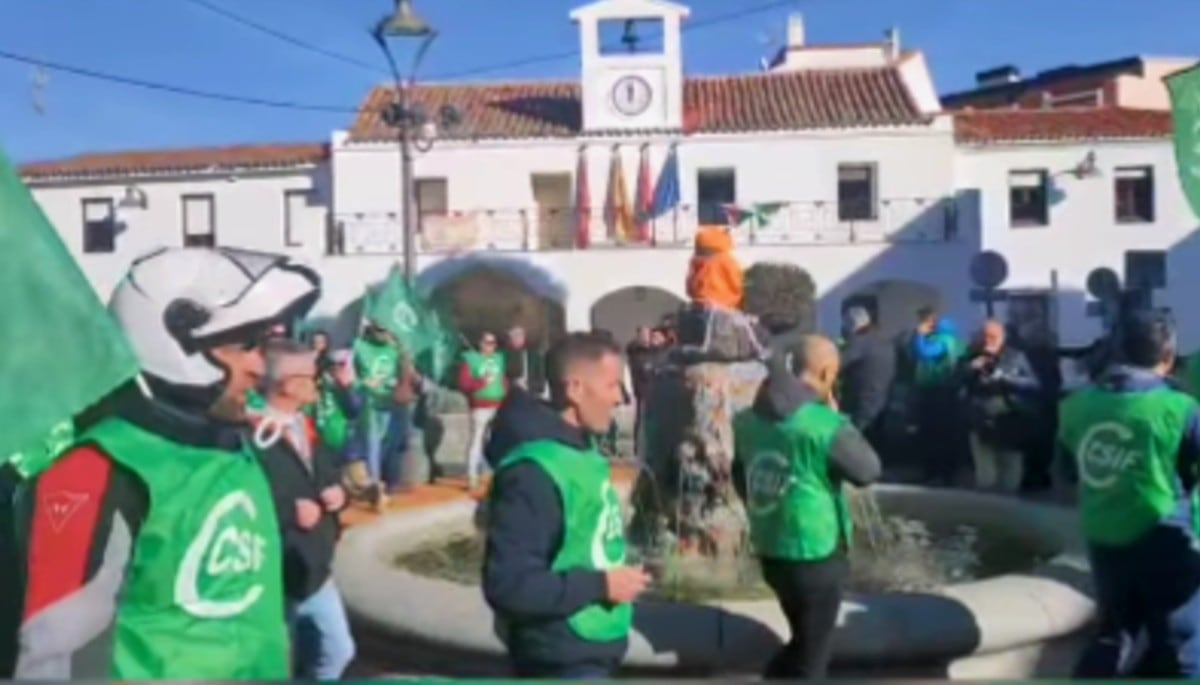 Los policías de Parla reclaman un mayor refuerzo en medio humanos y materiales