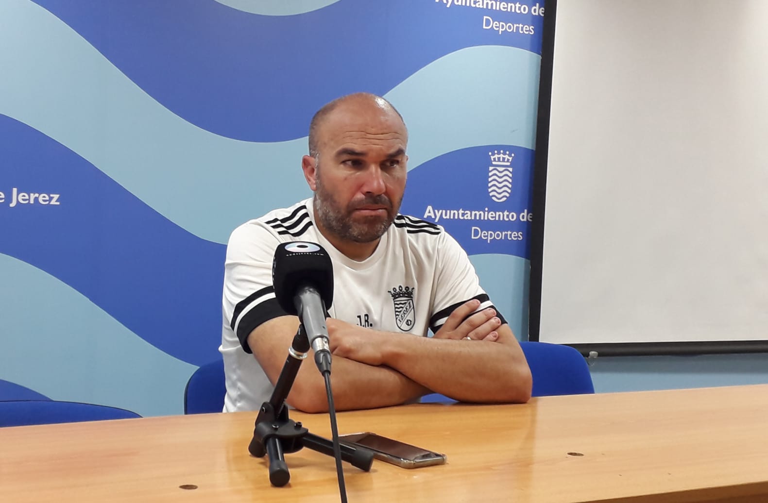 Diego Galiano entrenador del Xerez CD