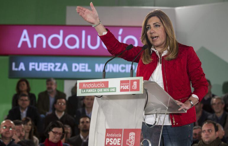 GRA093. SEVILLA, 24/01/2015.- La presidenta de la Junta de Andalucía, Susana Díaz, interviene en un acto con candidatos y candidatas socialistas a las elecciones municipales celebrado hoy en Sevilla. EFE/Jose Manuel Vidal