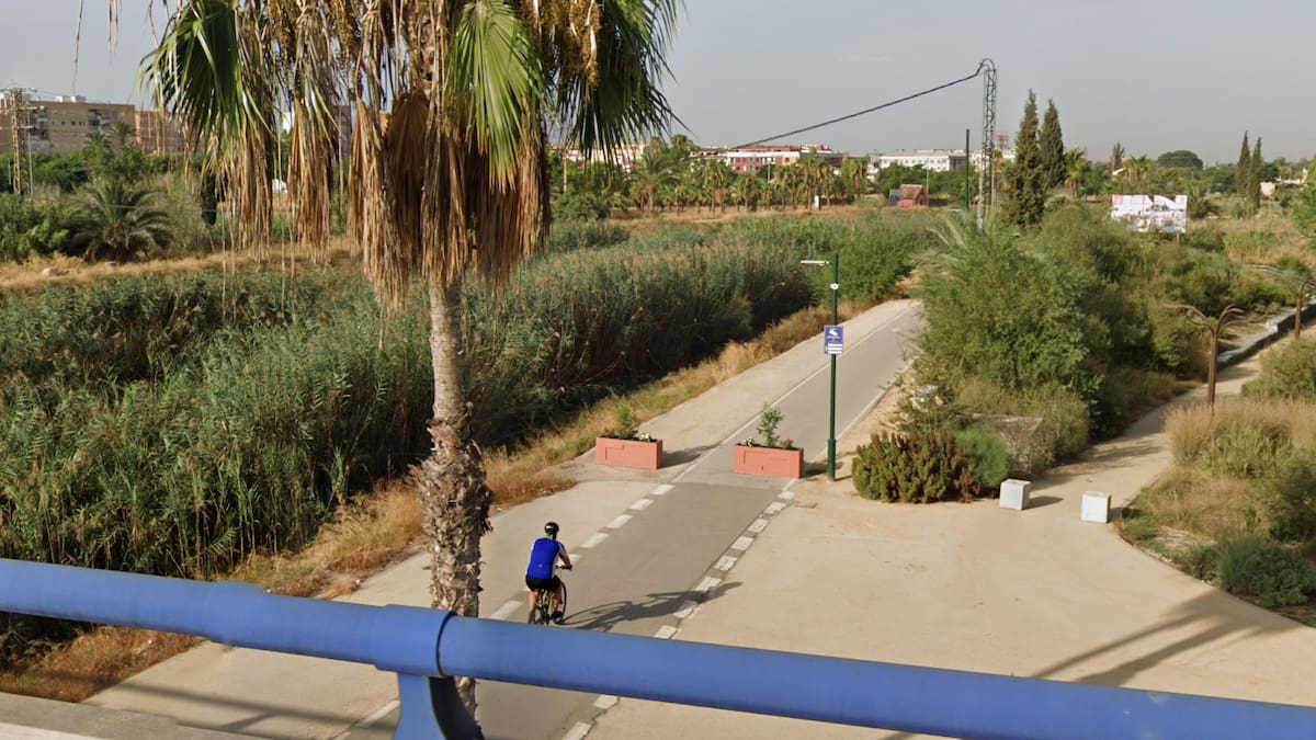 El detenido por cinco agresiones sexuales en la mota del río Segura en Murcia se enfrentará a penas de prisión de casi 30 años