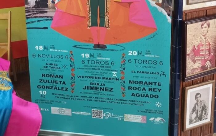 Carteles taurinos en La Línea