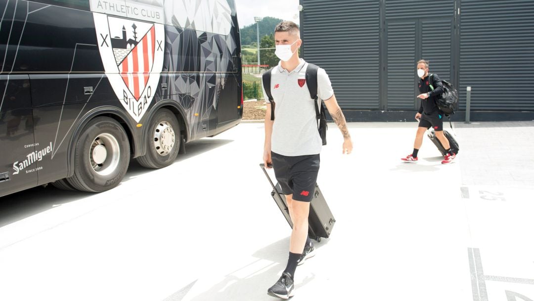 El Athletic ha partido este viernes destino Suiza