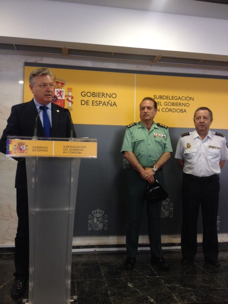 El subdelegado del Gobierno, Juan José Primo Jurado y los máximos responsables de Guardia Civil y CNP en Córdoba 