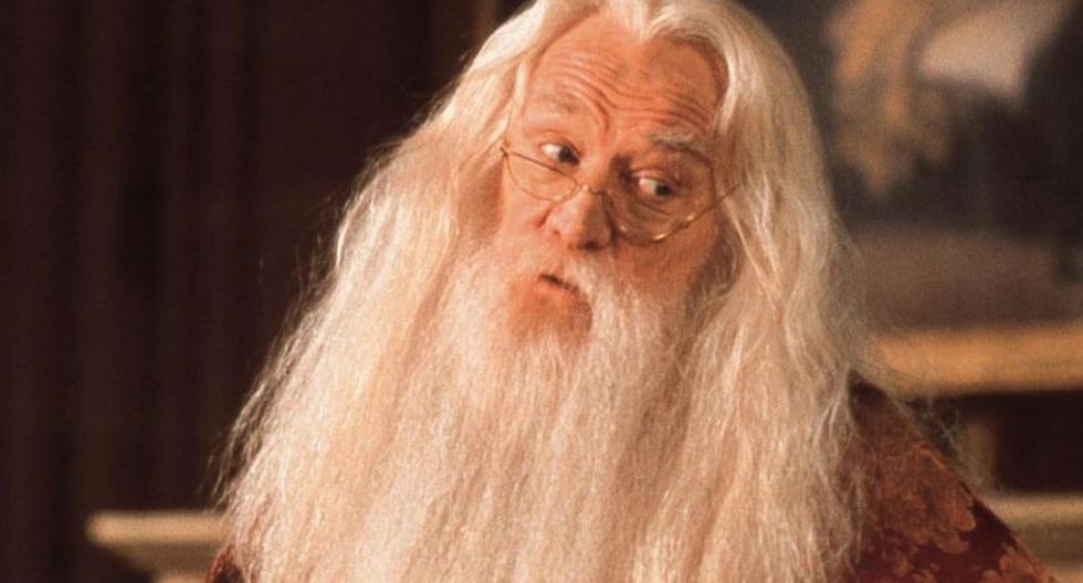 Richard Harris haciendo de profesor Dumbledore en Harry Potter