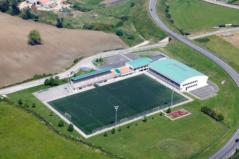 Campo de fútbol de Santillana del Mar | Foto del faceoobk oficial del Ayuntamiento de Santillana del Mar