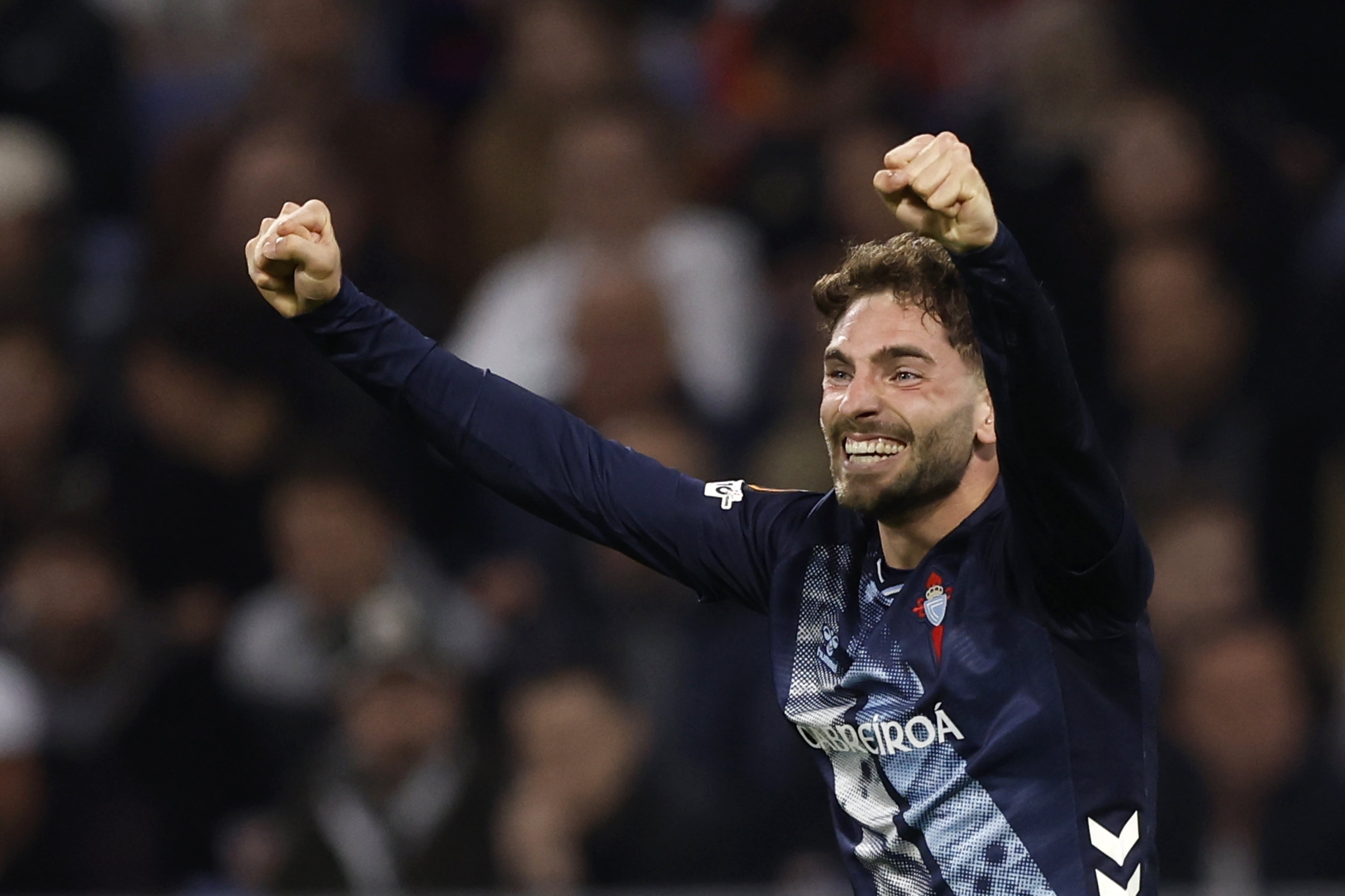Lyon (France), 19/03/2026.- Javi Rueda of Celta Vigo celebrates scoring the 1-0 lead during the UEFA Europa League round of 16 second leg soccer match between Olympique de Lyon and Celta Vigo in Lyon, France, 19 March 2026. (Francia) EFE/EPA/GUILLAUME HORCAJUELO