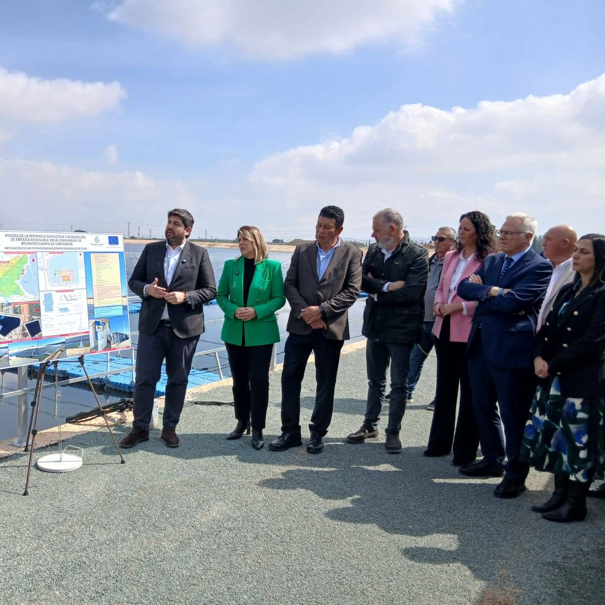 La Comunidad de Regantes del Campo de Cartagena inaugura una estación solar fotovoltaica flotante que permitirá cubrir el 22% de su consumo energético