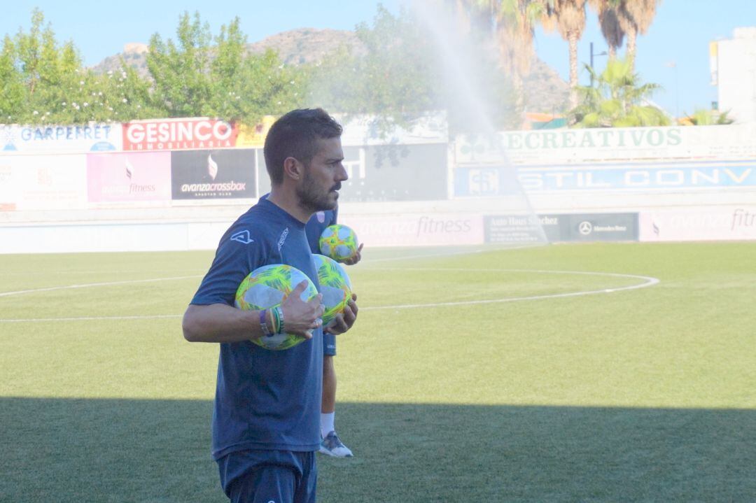 Rodrigo Marco, preparador físico del Eldense, ha mandado planes específicos de trabajo y alimentación