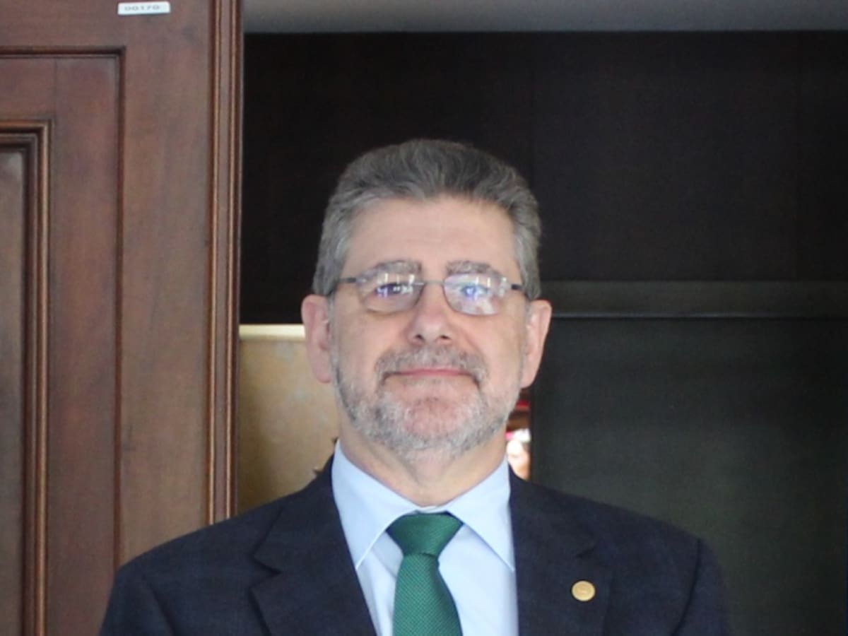 "Vertebración del territorio y duplicidad de títulos con la privada son incompatibles"