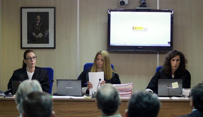 Las magistradas Rocío Martín, Samantha Romero y Eleonor Moya, durante la presentación de las conclusiones del juicio del caso Nóos, 