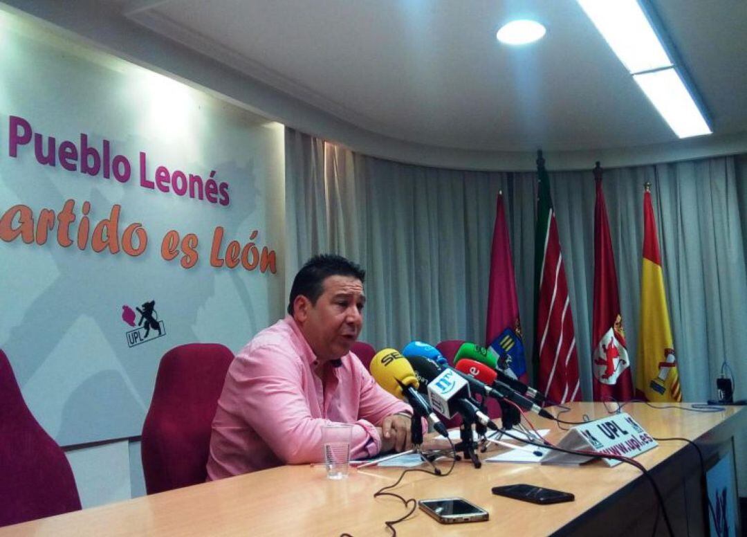 El secretario general de la UPL Luis Mariano Santos en una imagen de archivo 