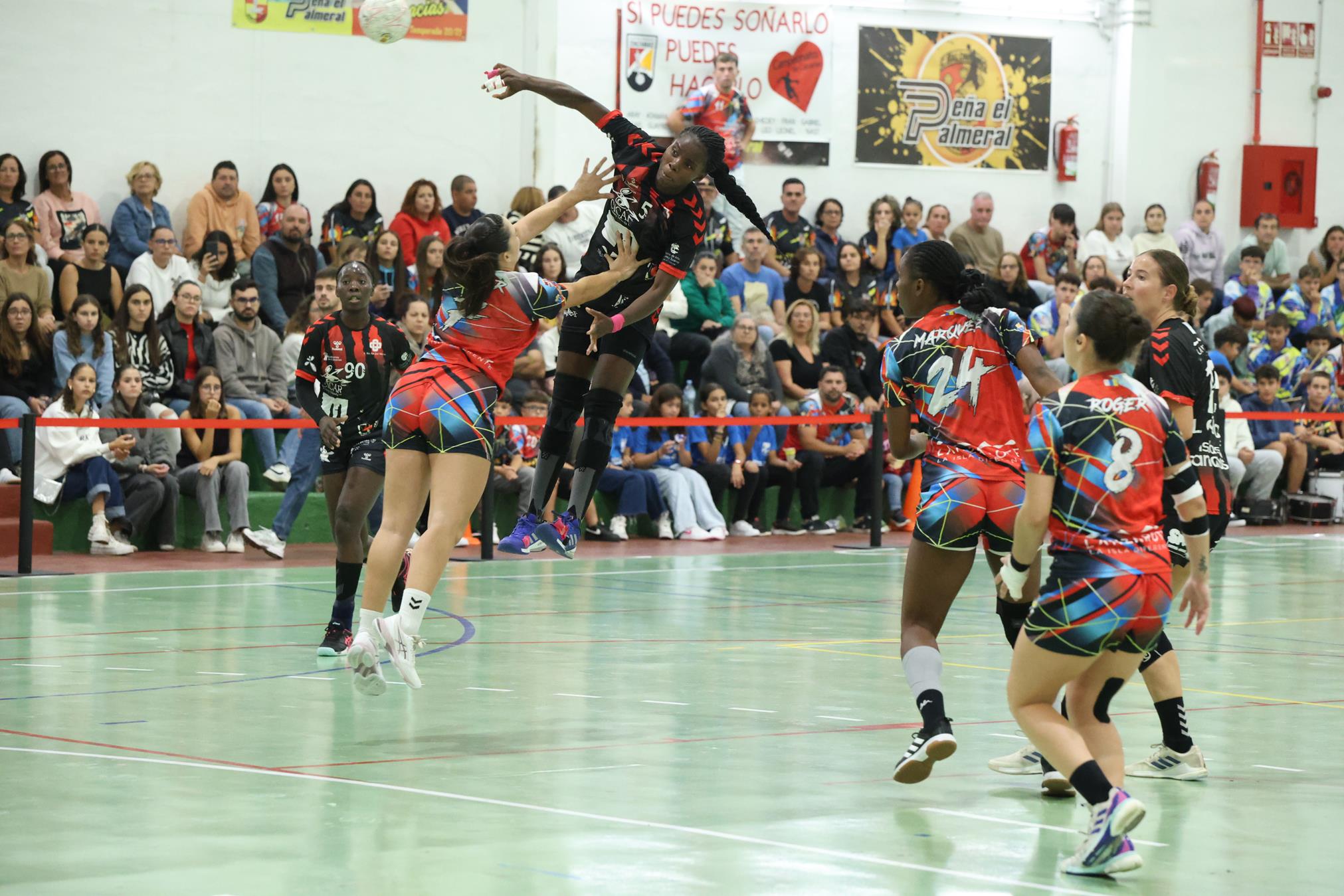 El Zonzamas Plus Car Lanzarote vence al CICAR Lanzarote Ciudad de Arrecife en el derbi conejero.